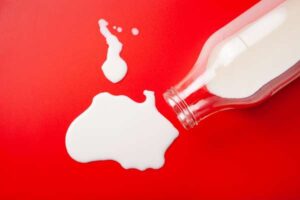 Dlaczego mleko poddaje się analizie?